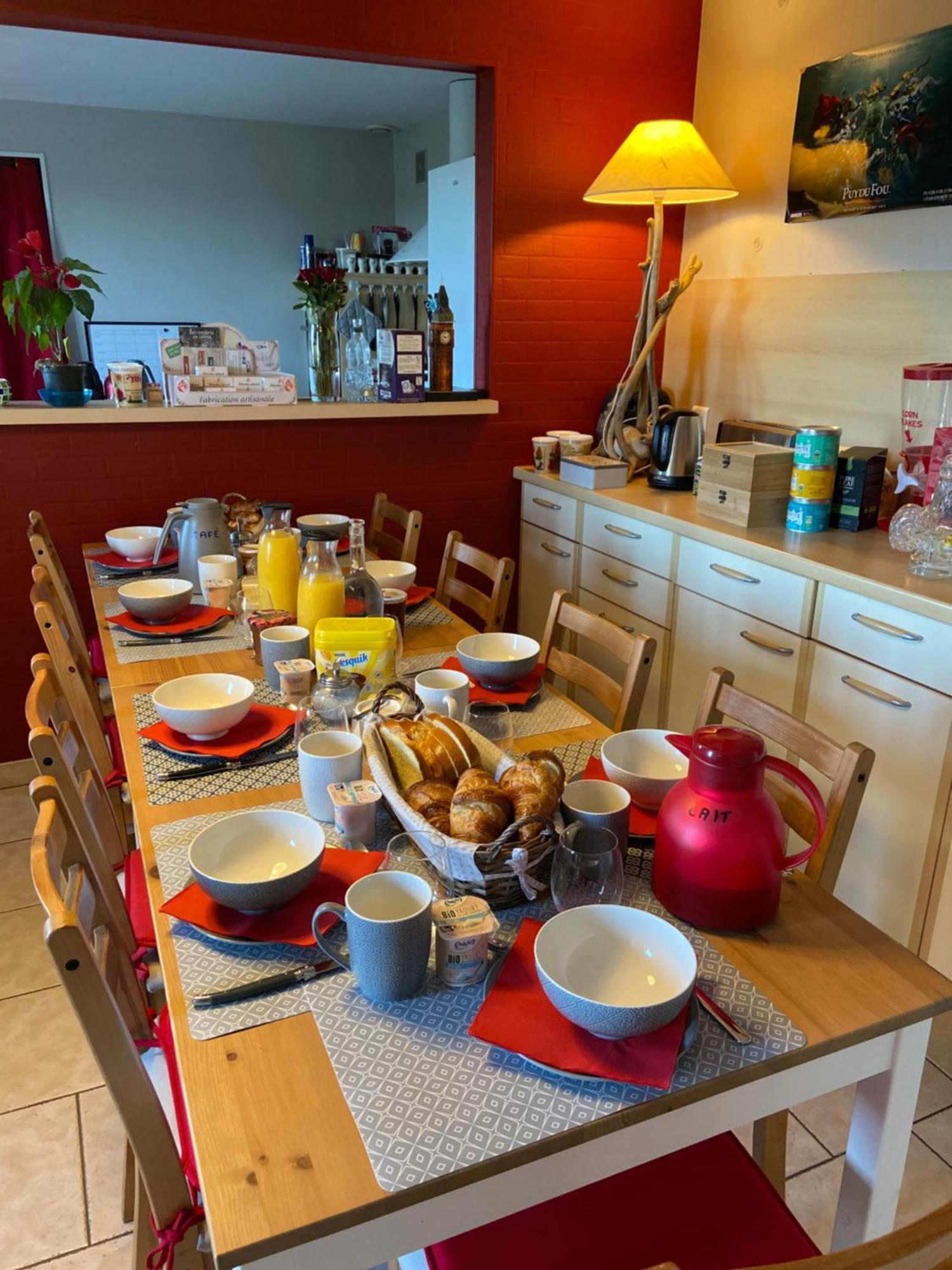 Le Petit Moulin Hotel Pouzauges Ngoại thất bức ảnh