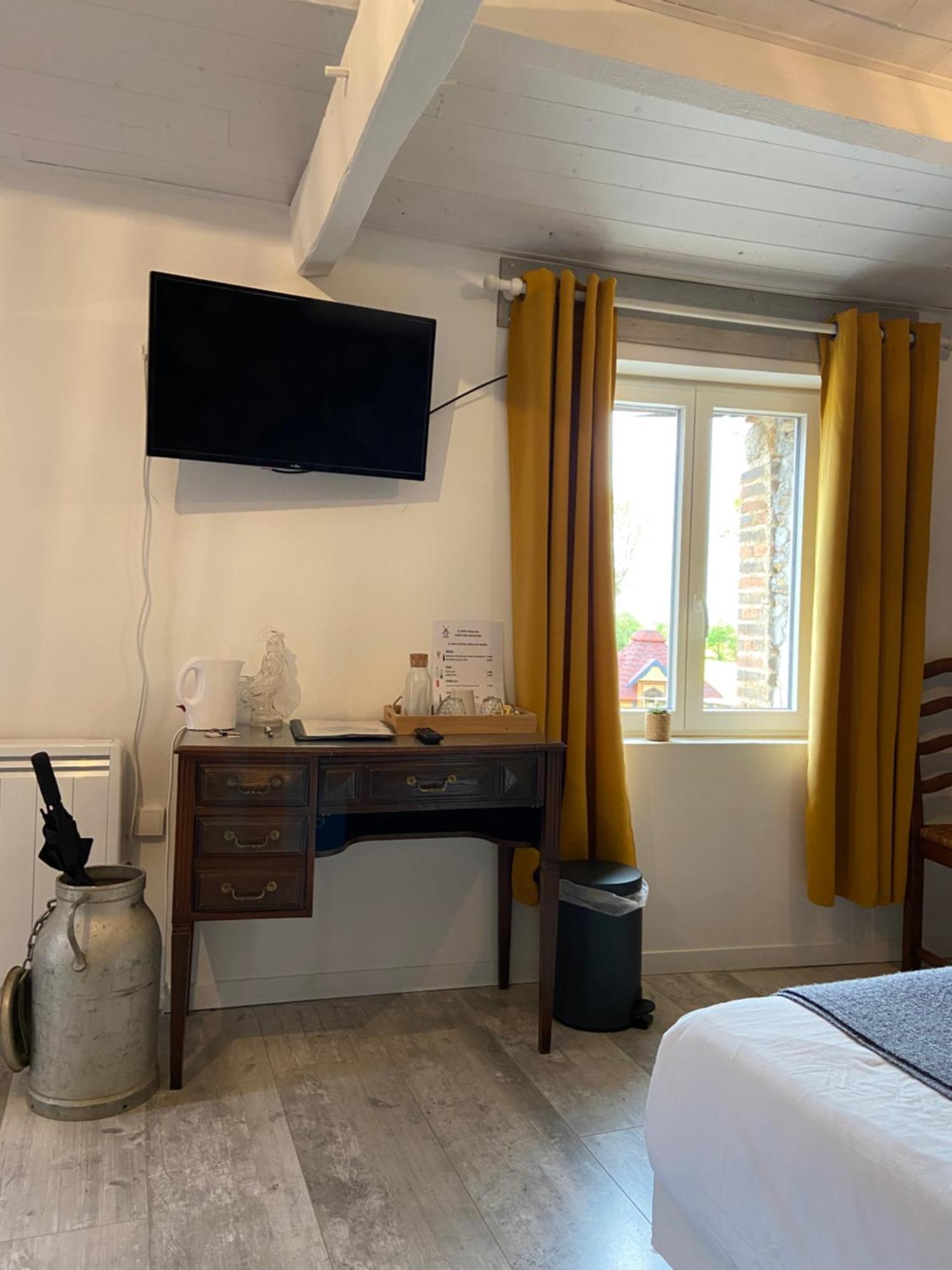 Le Petit Moulin Hotel Pouzauges Ngoại thất bức ảnh