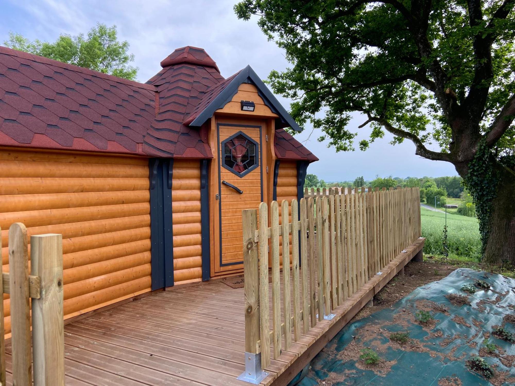 Le Petit Moulin Hotel Pouzauges Ngoại thất bức ảnh